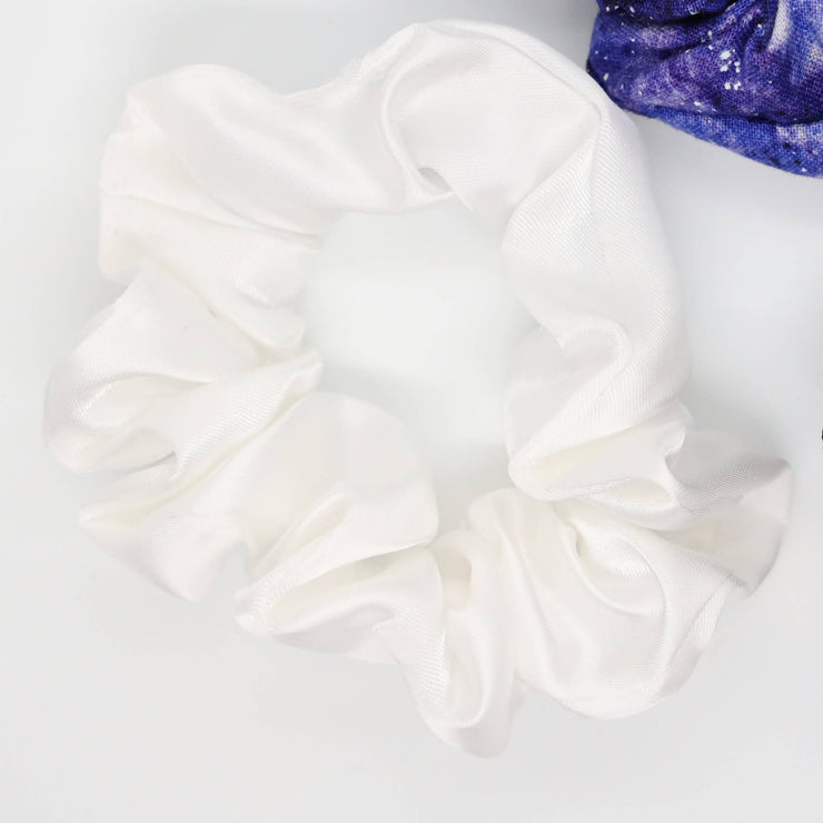 Locally Made Scrunchies Love & Lee Silk - White 